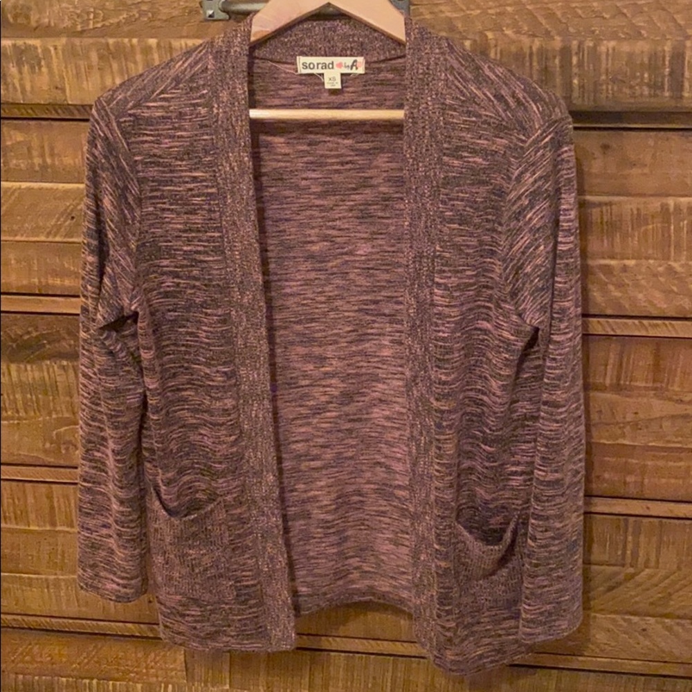 Lightweight loose cardigan, 2 pockets!